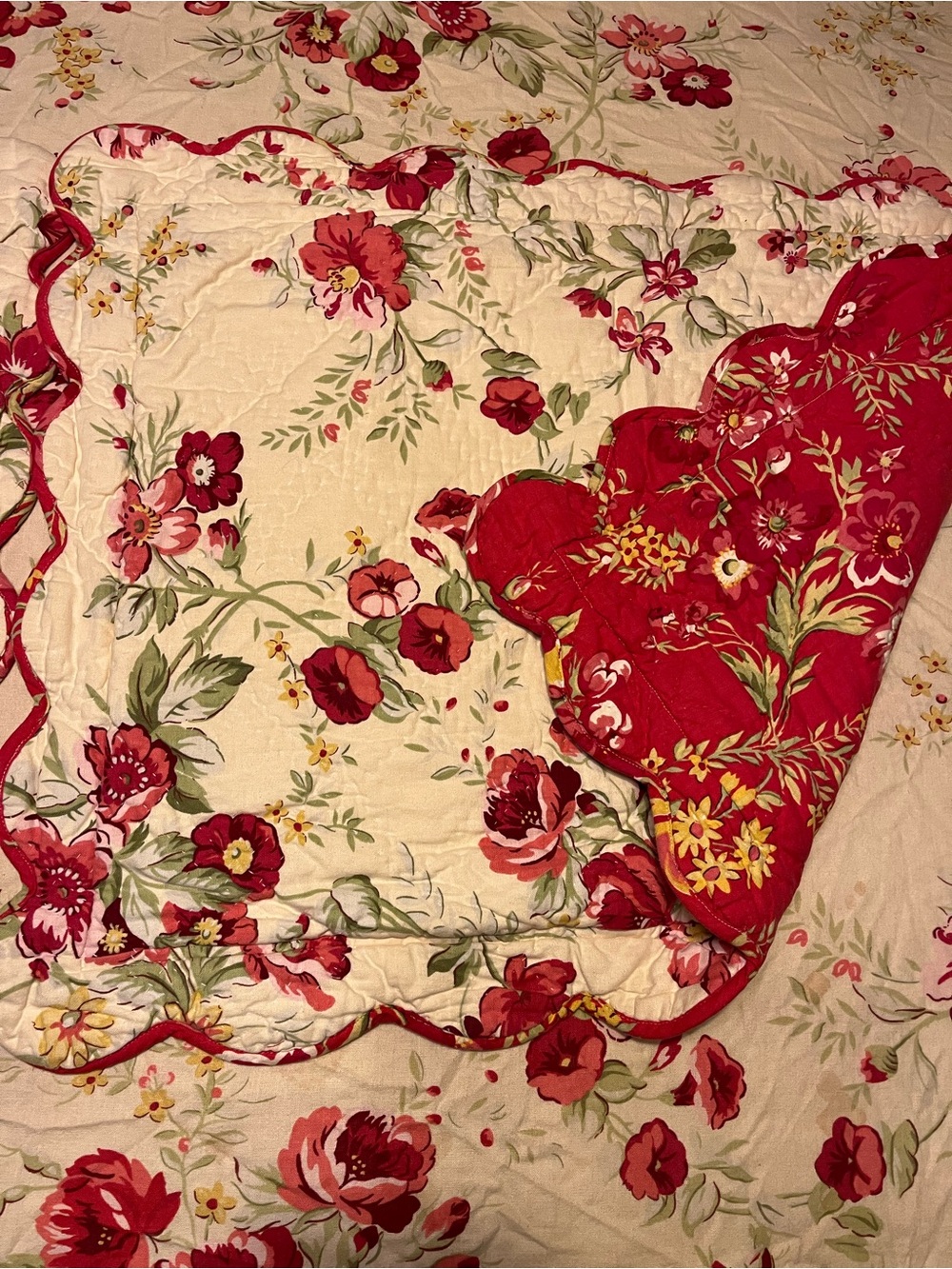 Pottery Barn Cream & dark red/pink floral  cotton linen duvet cover & shams - Picture 5 of 9